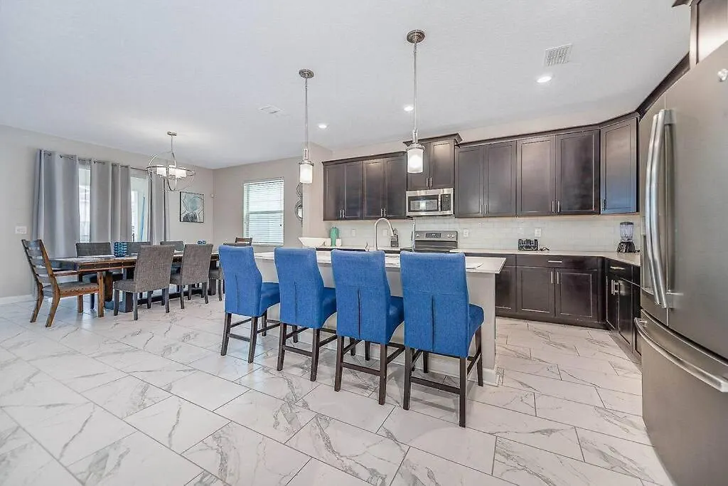 Willy Wonka'S Villa Within Minutes Of Disney Davenport