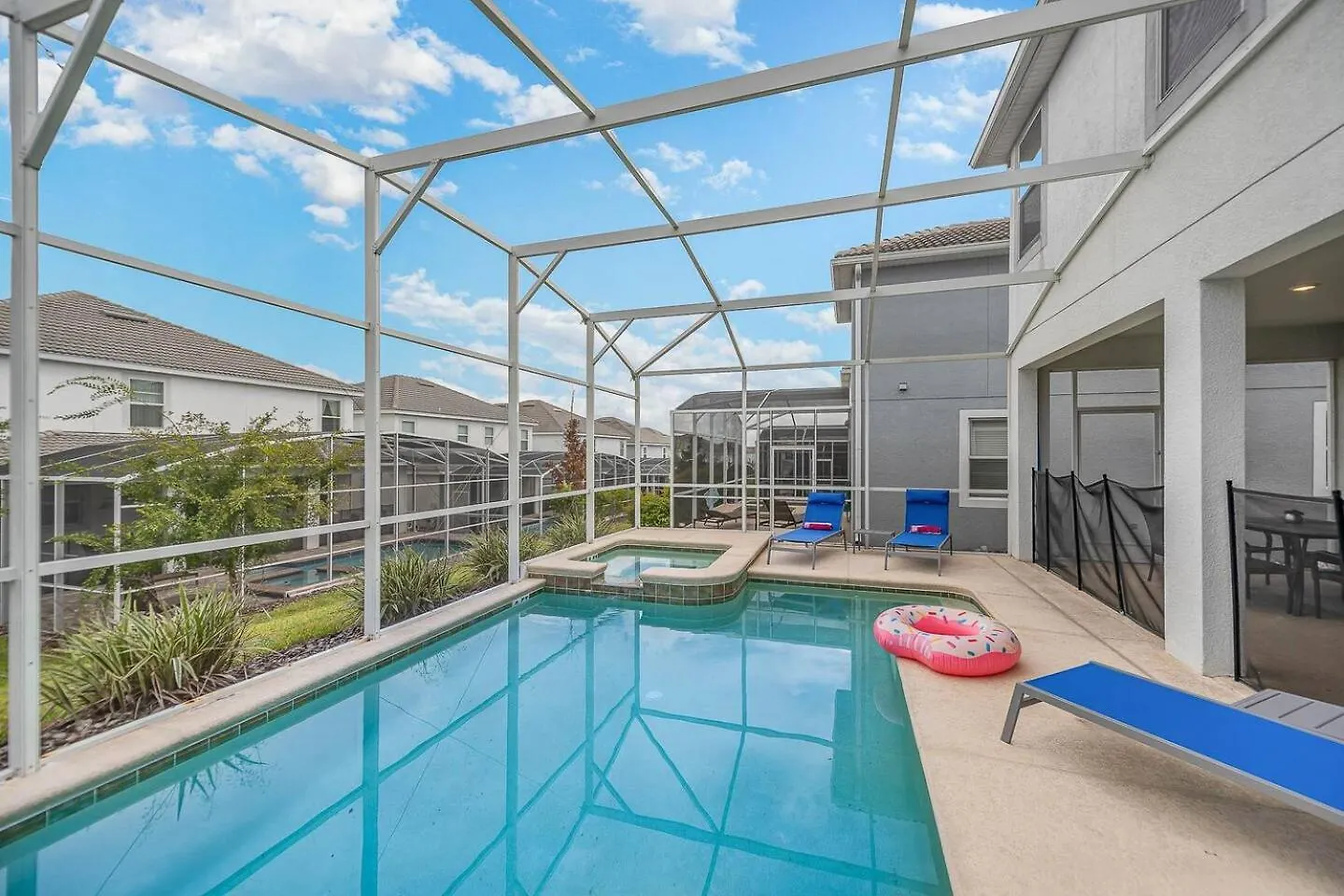 Willy Wonka'S Villa Within Minutes Of Disney Davenport