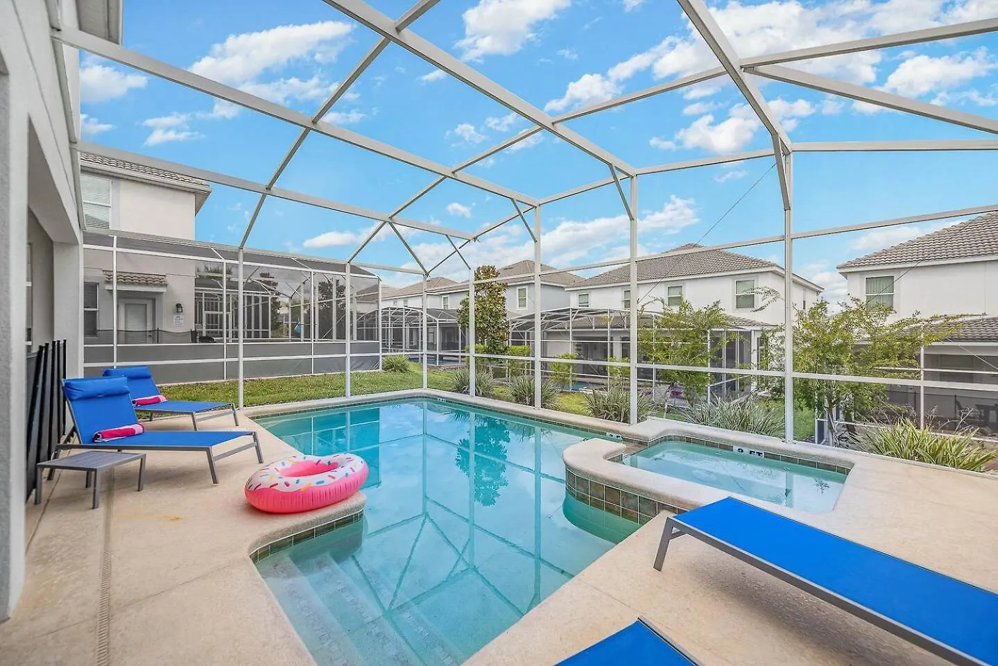 Willy Wonka'S Villa Within Minutes Of Disney Davenport