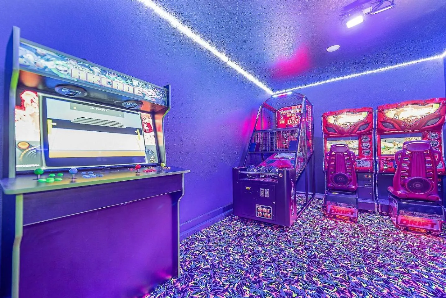 Willy Wonka'S Villa Within Minutes Of Disney Davenport